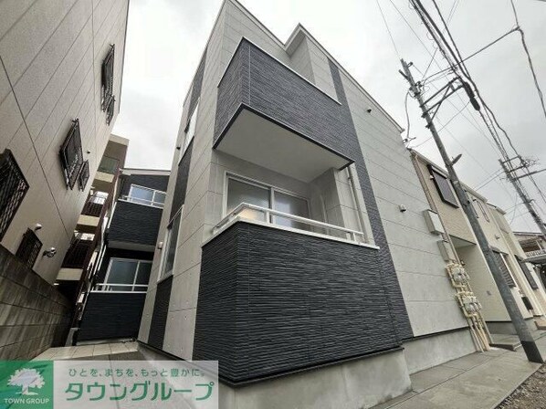 ディーアパートメントIIの物件外観写真